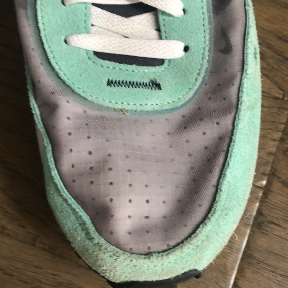Nike mint green gray suede nylon sneakers men’s Sz 13 - Picture 4 of 12